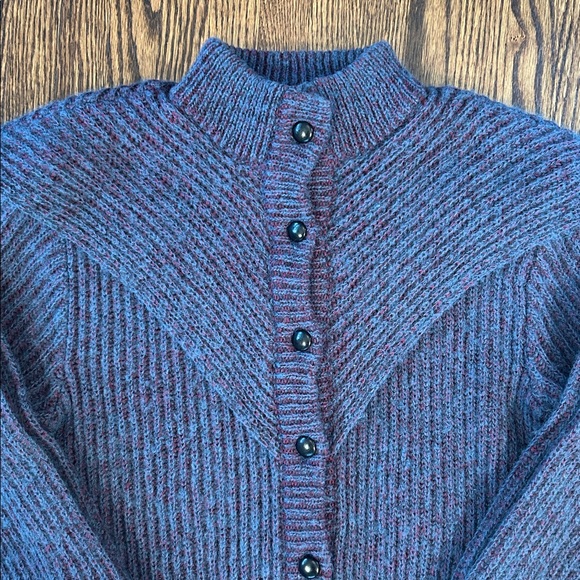 Vintage Purple Button-Up Cardigan - Picture 2 of 8